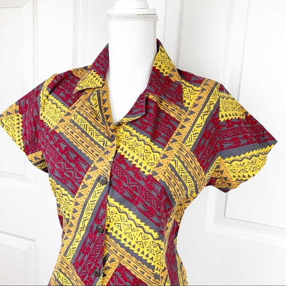 Jackie K Button Down Shirt Women 14 Red Yellow S/S Tribal Aztec Fiji Africa Top - Picture 2 of 6